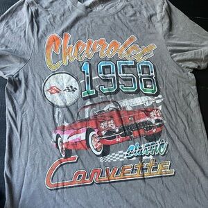 Aeropostale Gray Graphic T-Shirt